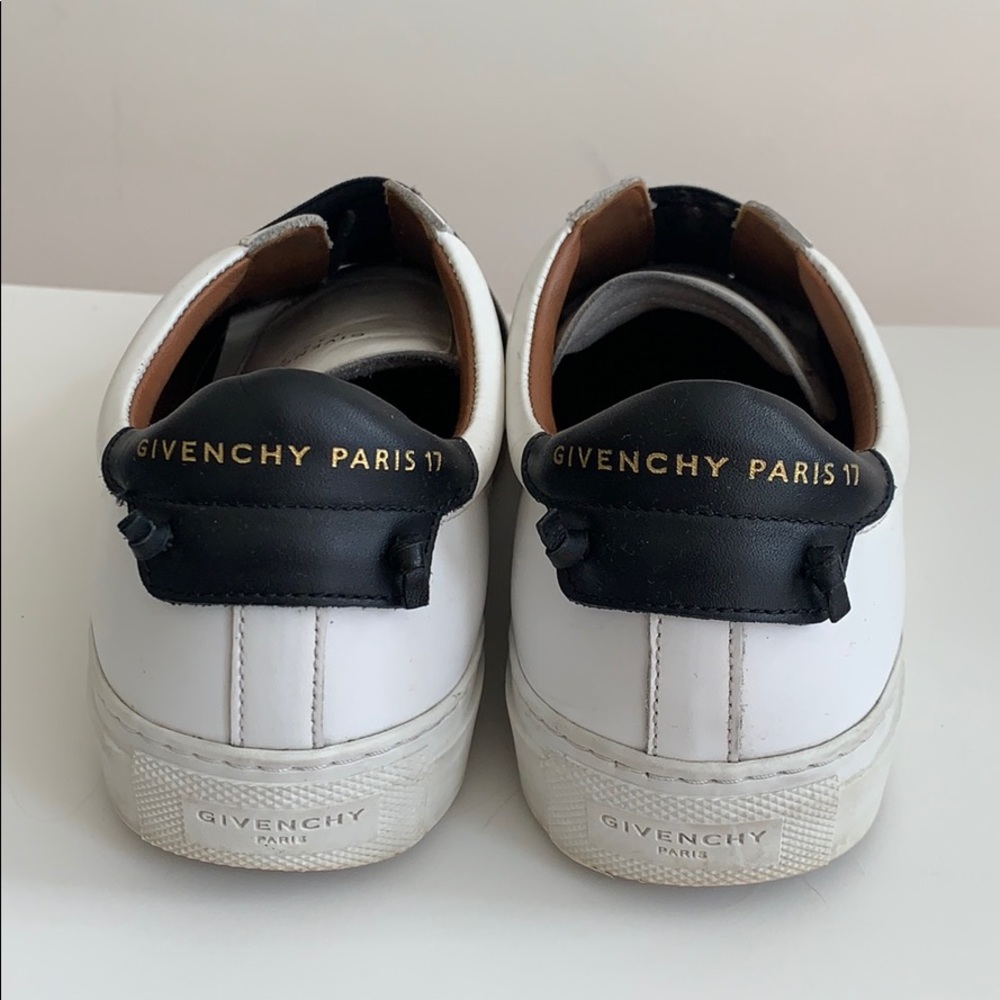 Givenchy laceless white and black sneakers